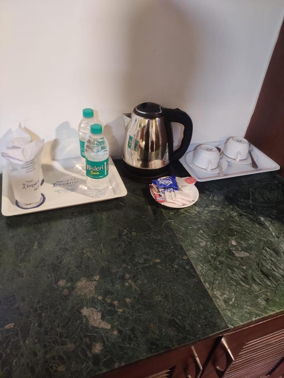 Hotel Imperial Executive Ludhiana Bagian luar foto